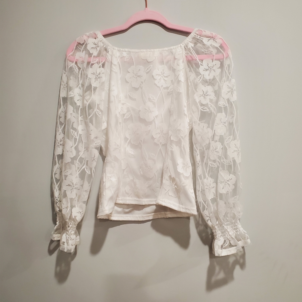 Ember Gorgeous White Lace Top - Picture 7 of 7